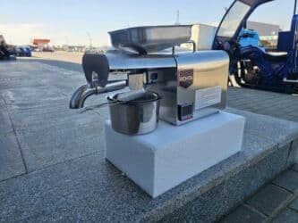 Gözəllik və estetika avadanlığı: Remta yağ sıxan aparat Gücü maksimum 800W ekranlı model Toxum — 5