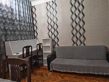 шеки: Şəxsi evimdir tam əşyalı kirayə verirəm.Karvana bazara 3dəqiqəlik — 9