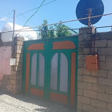 Binəqədi qəs. 2 otaqlı, 70 kv. m, Kredit yoxdur, Orta təmir — 2
