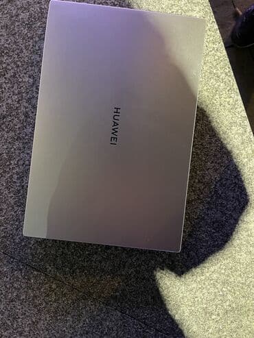 Masaüstü kompüterlər və iş stansiyaları: Intel Core i3, 8 GB, 14 " — 1