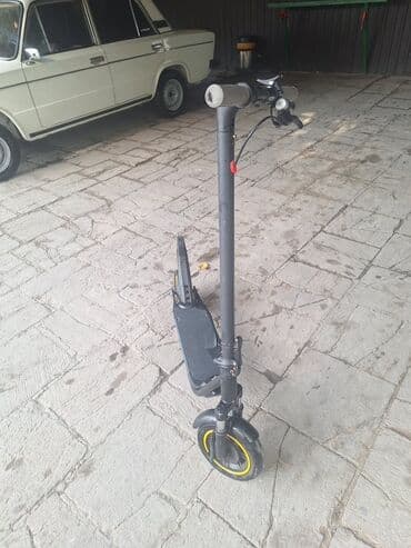 скутер купить бу: Elektrik skuter - Rəng: qara, sarı halqalı təkərlər - Konstruksiya — 3