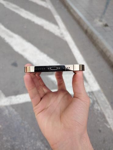 dubay iphone satisi: IPhone 14 Pro Max, 512 GB, Qızılı, Simsiz şarj — 10