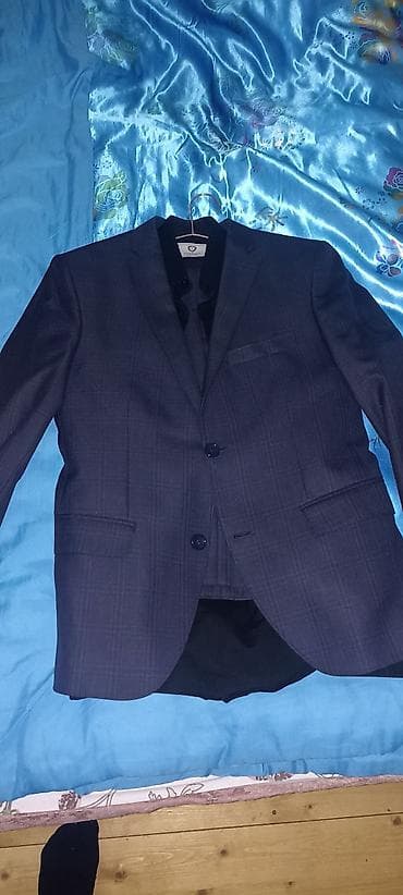 Kişi kostyum şaketi (jiletli üçlü görünüş) - Rəng: tünd göy (navy)
