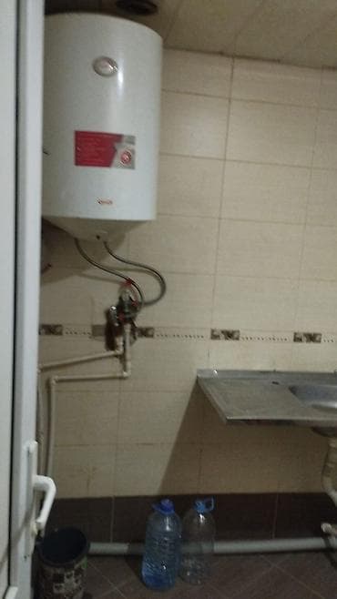 салон красоты аренда: – Ünvan üzərində “Mila Beauty” brendli vitrin və işıqlandırılmış — 2