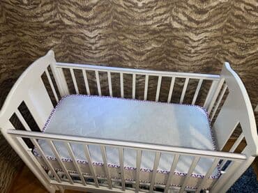 Beşiklər: Uşaq üçün maşın çarpayıları — 1