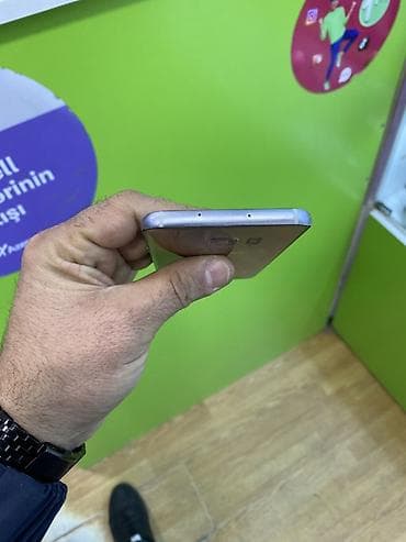 samsung galaxy a3 2016 ekran: Samsung Galaxy S7 Edge Duos, 32 GB, rəng - Qızılı, İki sim kartlı — 7