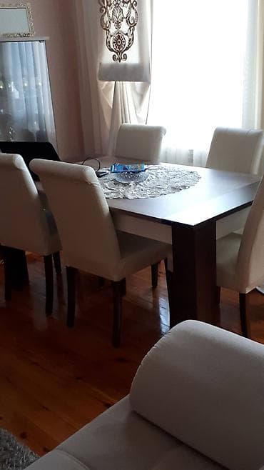 riyad mebel evi: Qonaq otağı mebel dəsti Tərkibi: - Geniş bufet-komod və iri güzgü - — 5