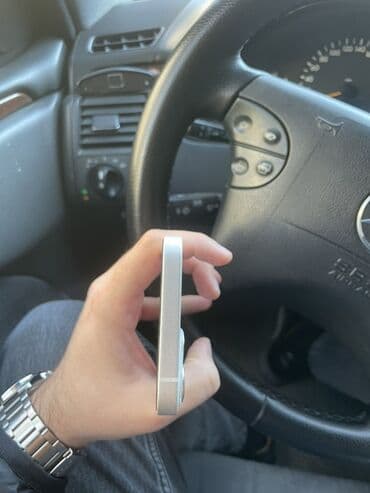 Audio: IPhone 13, 128 GB, Ağ, Face ID — 4