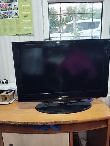crt tv: Samsung — 1