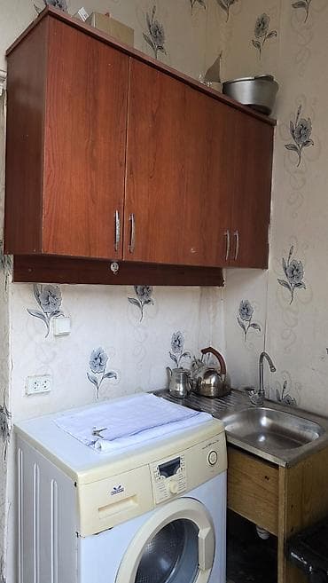 zigda heyet evi: Kirayə verilir: kiçik mətbəx/otaq komplekti YALNIZ 2 TELEBE XANIMA. VE — 5