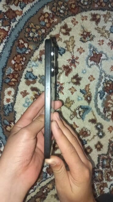 телефон fly bl9103: Xiaomi 13 Pro, цвет - Черный, 
 Сенсорный — 5