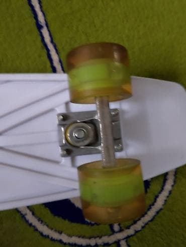 skeyt board: Plastik mini skeytbord (kruyzer tipli) - Gövdə: möhkəm ağ plastik — 4