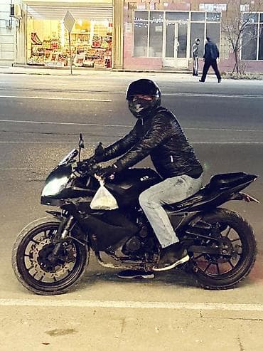 Kawasaki - 220, 220 sm3, 2018 il, 9999 km