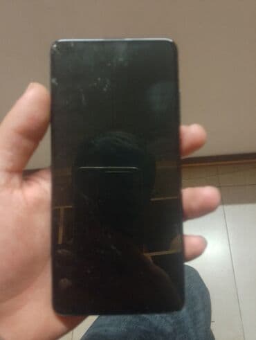 Məhsul: Sensorlu ekranlı smartfon - Tam ekranlı, çərçivələri nazik