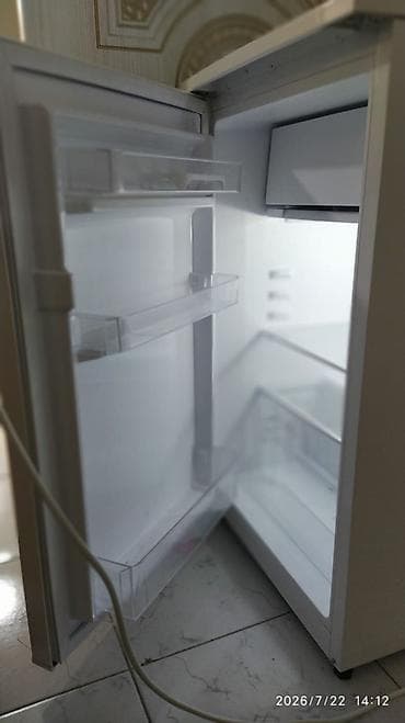 televizor vestel: Vestel mini soyuducu VESTEL 48 sm × 82 sm 220 azn Tep tezedi 3-4 ay — 2