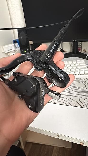 Məhsul: Shimano hidravlik disk əyləc komplekti Təsvir: - Marka/model