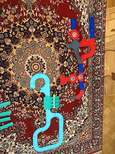 oyuncaq bebe: Təcili satilir Bütün yollar bir yerdə-12 azn Ayri də olar Uşaq — 9