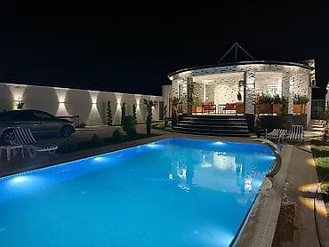 Квартиры: 300 м², 4 комнаты, С бассейном — 9