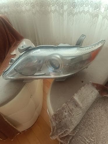 Sol, Yaxın və uzaq vuran işıqlar Toyota, 2011 il, Orijinal