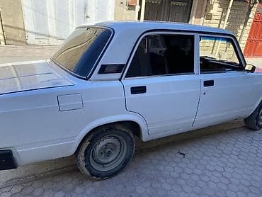 lada 2170: VAZ (LADA) 2107: 1.6 l | 2009 il 62021 km Sedan — 9