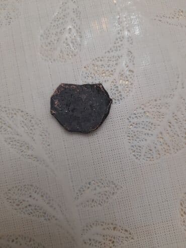 5000 rubl neçə manatdır: Məhsul: SSRİ dövrünə aid köhnə sikkələr dəsti Təsvir: - 3 kopeek – ön — 10