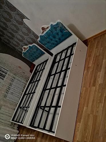 pvs: Kravatlarin her biri fabrik istehsalidir. Reng secimleri var. Sifaris — 1