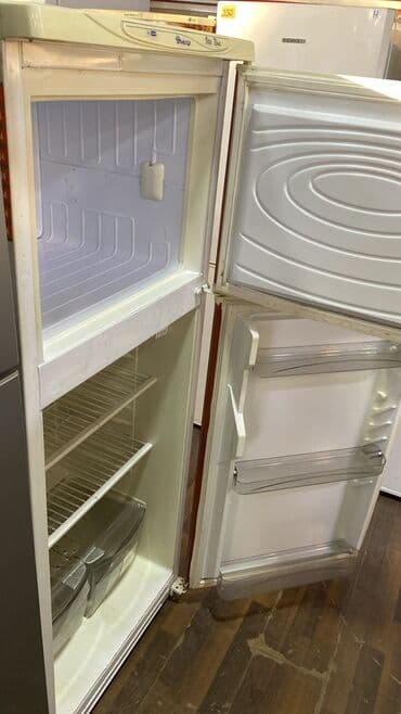 Blenderlər: 2 qapılı Dnepr Soyuducu Satılır, rəng - Ağ — 2