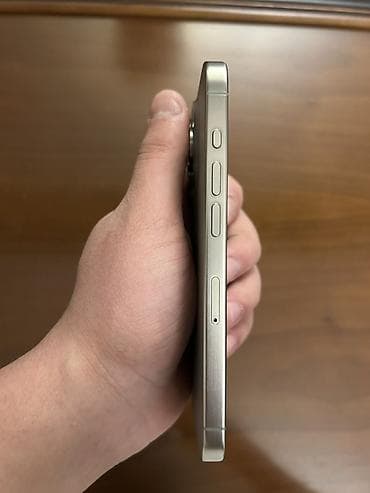 iphone 13 qiyməti: IPhone 15 Pro, 256 GB, Natural Titanium, Face ID — 4