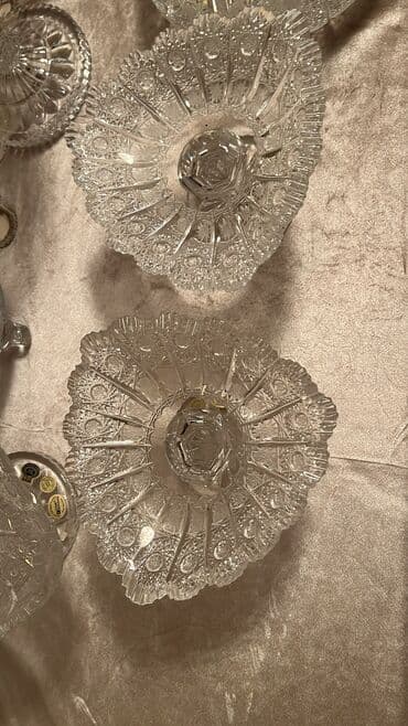 yuxuda qab qaşıq yumaq: Kristal süfrə dəsti - Zərif naxışlı, kəsim ornamentli iri kristal — 23