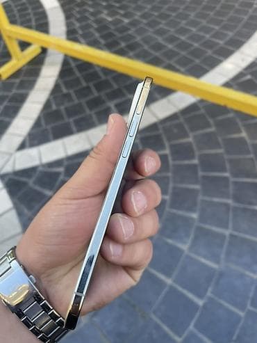 Elektronika: IPhone Air, 256 GB, Ağ — 6