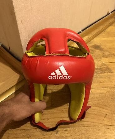 Adidas boks baş qoruyucusu - Brend: Adidas - Rəng: qırmızı (daxili — 1