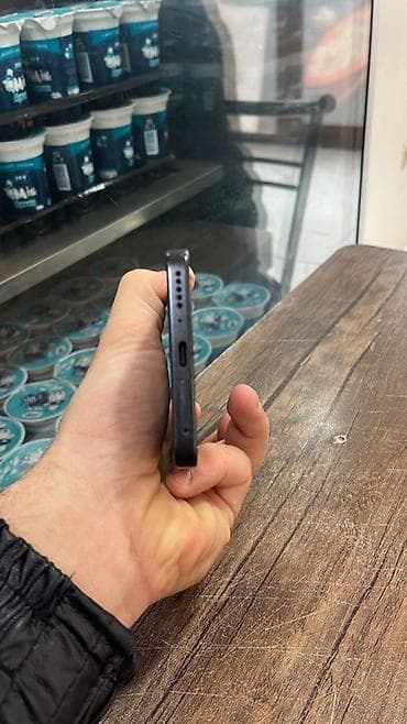 honor telefonlar: Redmi 13, 8 GB, rəng - Qara, Barmaq izi — 6