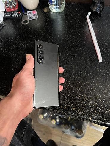 samsunq ekran: Samsung Galaxy Z Fold 3, 256 GB, rəng - Qara, Simsiz şarj — 3