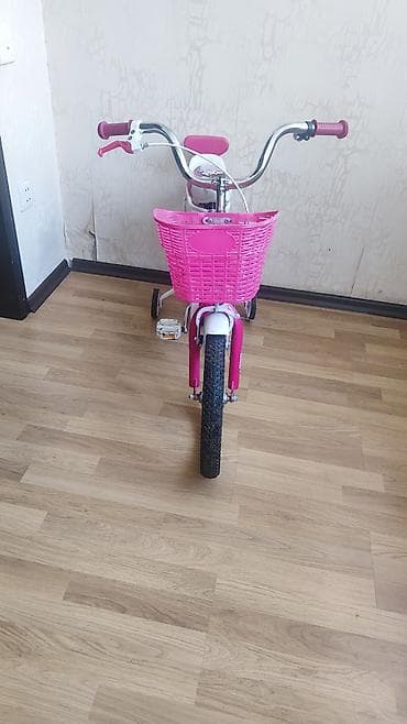 bicycle stargazer: Uşaq velosipedi – BMX üslubunda, çəhrayı-ağ rəng palitrası ilə — 1