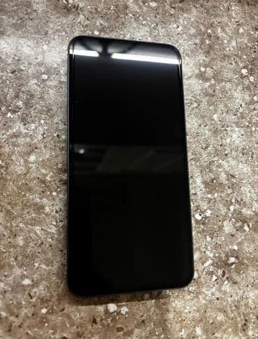 Alfa Romeo: Smartfon - Tam ekranlı, nazik çərçivəli dizayn - Qara rəng korpus - — 1