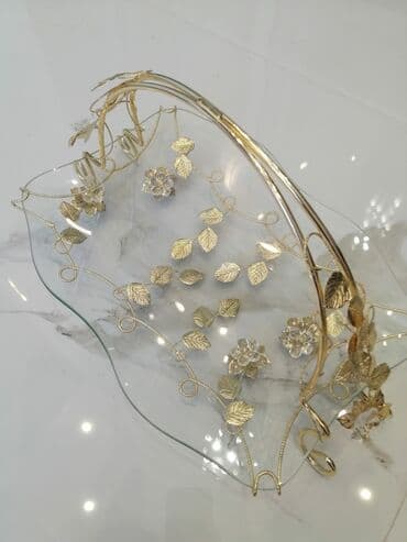 suba salatı baliqli: Işlənməyib — 1