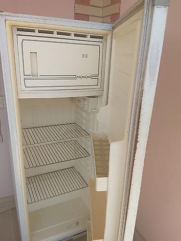 raf buxar utusu: Birqapılı soyuducu Tam işlək vəziyyətdədir Zəng etməyin,yalnızca — 4