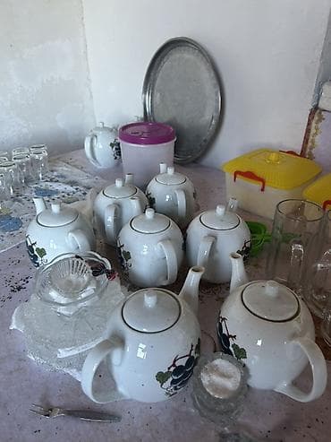 чай: Çayçı ləvazimatlatı zbor 100 stəkan 10 çaynik 6 kamplekt stol dəsti — 4