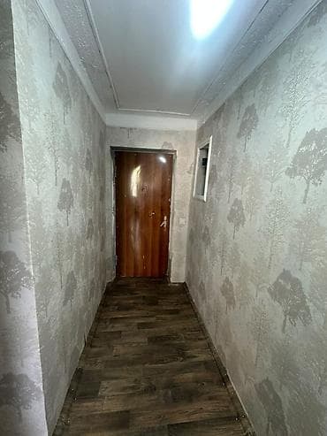 Xanim otaq yoldasi axdarilir : işıqlı və geniş zal və koridorlardan — 1