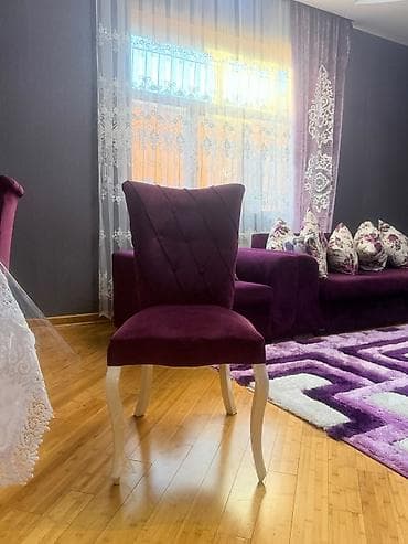 ev stul: Bənövşəyi rəng palitrasında dəst mebel Tərkib: - 1 ədəd 3 nəfərlik — 4