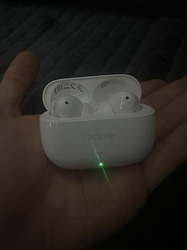 Bu qiymete bele keyfiyyetli qulaqçilią yoxdur. ANC - yanindakilarin