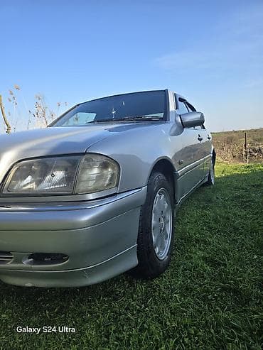 015 guzgu: Mercedes-Benz C-Class: 2.2 l | 1998 il Sedan — 3