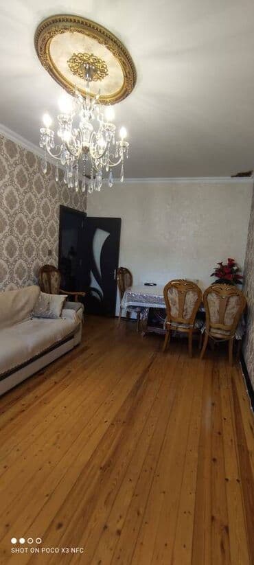 9 ci mikrorayon satilan evler: Bakı, 2 otaqlı, Köhnə tikili, m. Əhmədli, 65 kv. m — 2