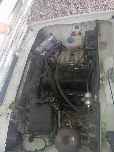 фольксваген тигуан л с: Avtomobil: Lada (VAZ) sedan Təsvir: - Salon: Arxa oturacaq iki — 3