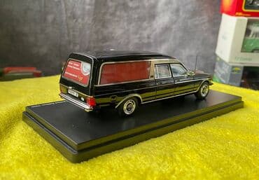 metbex tavan modelleri: Коллекционная модель Mercedes-Benz 200 W123 Hearse black 1982 Schuco — 22