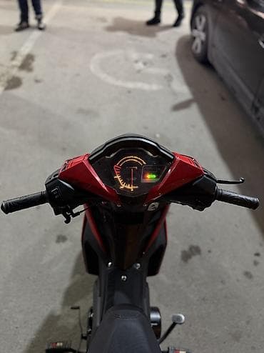 Salam moto idyal vezyetdedir hec bir priblemi yoxdur arxa krlonu ozum — 7