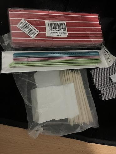 Manikür və pedikür üçün alətlər dəsti YARİ QİYMƏTİNƏ!. Tərkib: -