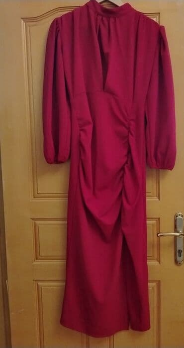 adl elbise: Qırmızı don - Rəng: dərin qırmızı/bordo - Uzunluq: topuğa kimi - Qol — 1