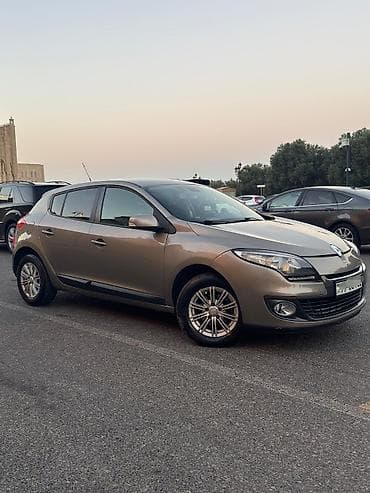 audi a5: Renault Megane: 2 l | 2013 il 214088 km Hetçbek — 3