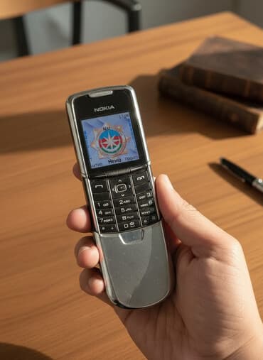 düymeli telefon: Nokia 8 Sirocco, rəng - Gümüşü, Düyməli — 1